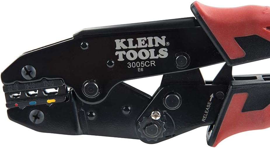 Pince à sertir à cliquet Klein Tools 3005CR pour fils de calibre 10 à 22 AWG et bornes isolées